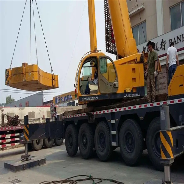 东台当地吊车出租|机器吊装|75吨|工厂搬迁服务