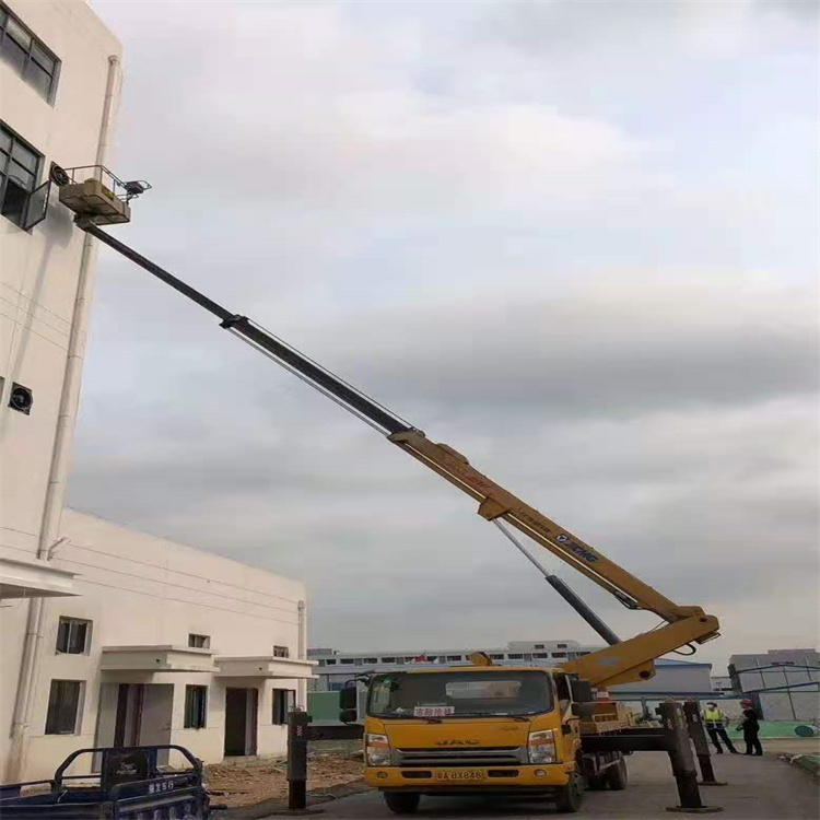 东台附近高空车出租|市政施工/设备安装专用|随叫随到|亿立达设备租赁